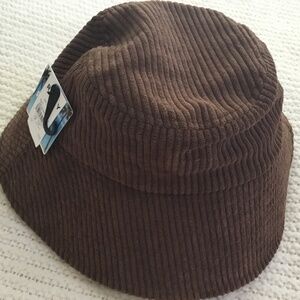 NWT Roxy Bucket Hat